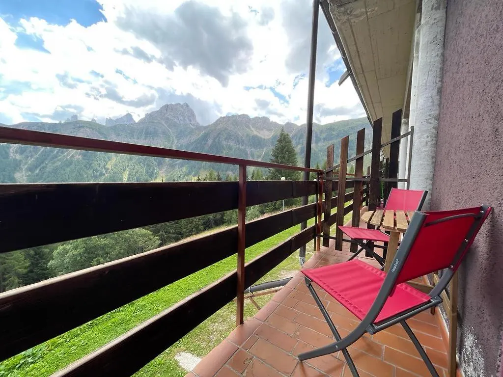 Il Nido Dei Gufi Apartment Falcade Italy